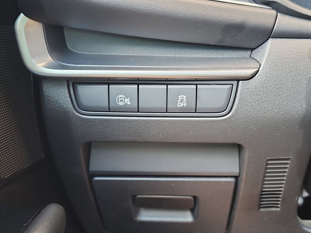 Used 2024 MAZDA MAZDA3 s FWD image 22