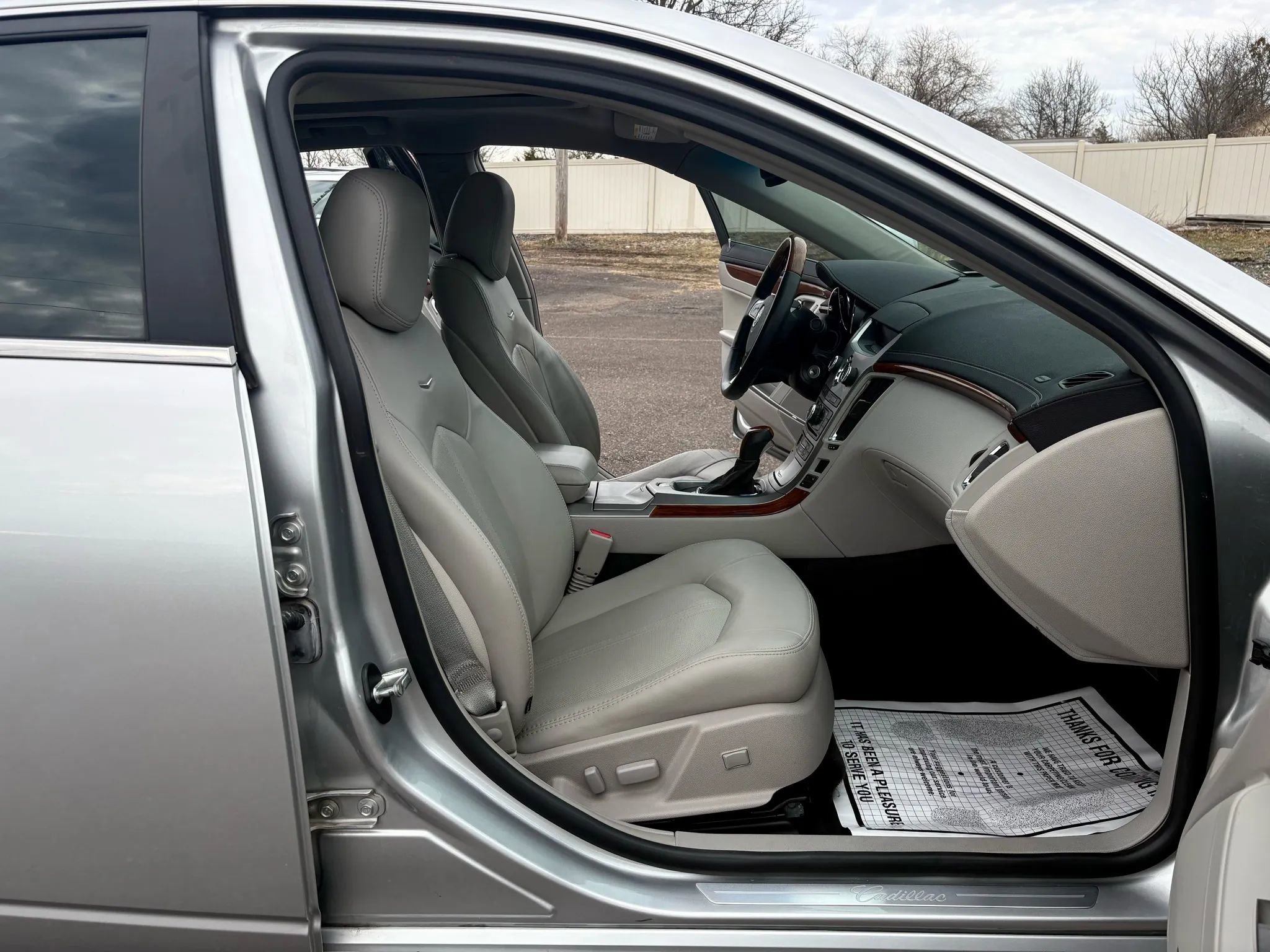 Used 2012 Cadillac CTS Luxury image 24