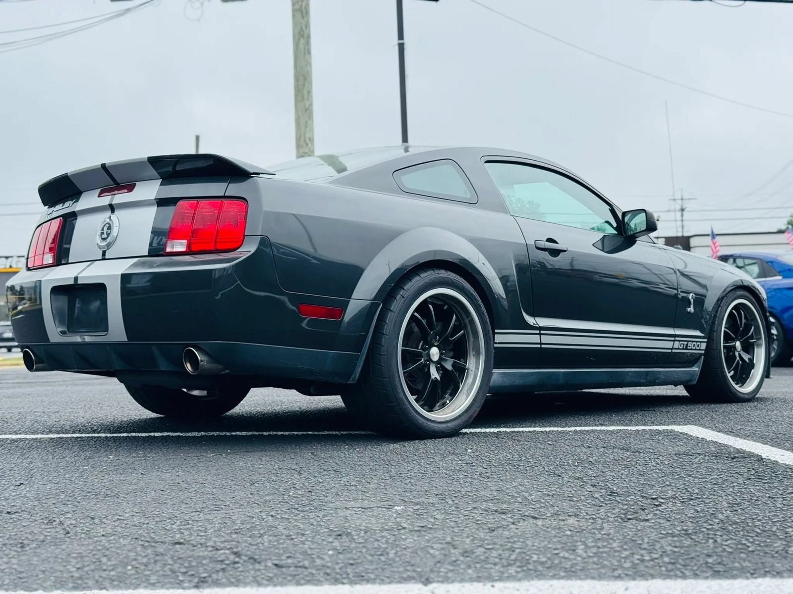 Used 2009 Ford Mustang Shelby GT500 RWD image 6