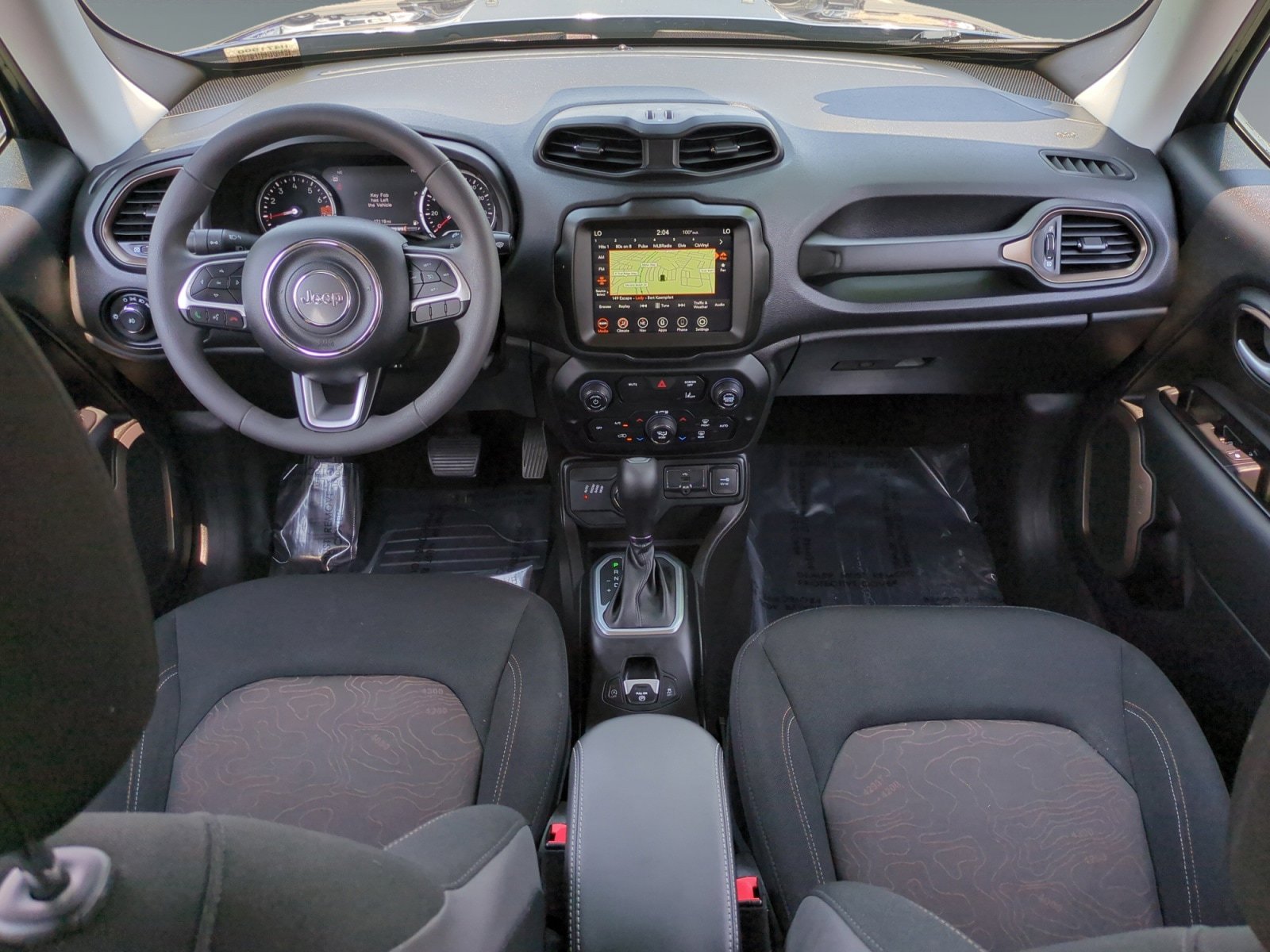 Used 2023 Jeep Renegade Latitude AWD/4WD image 10