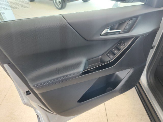 New 2026 Chevrolet Equinox LT w/ Safety and Technology Package image 22