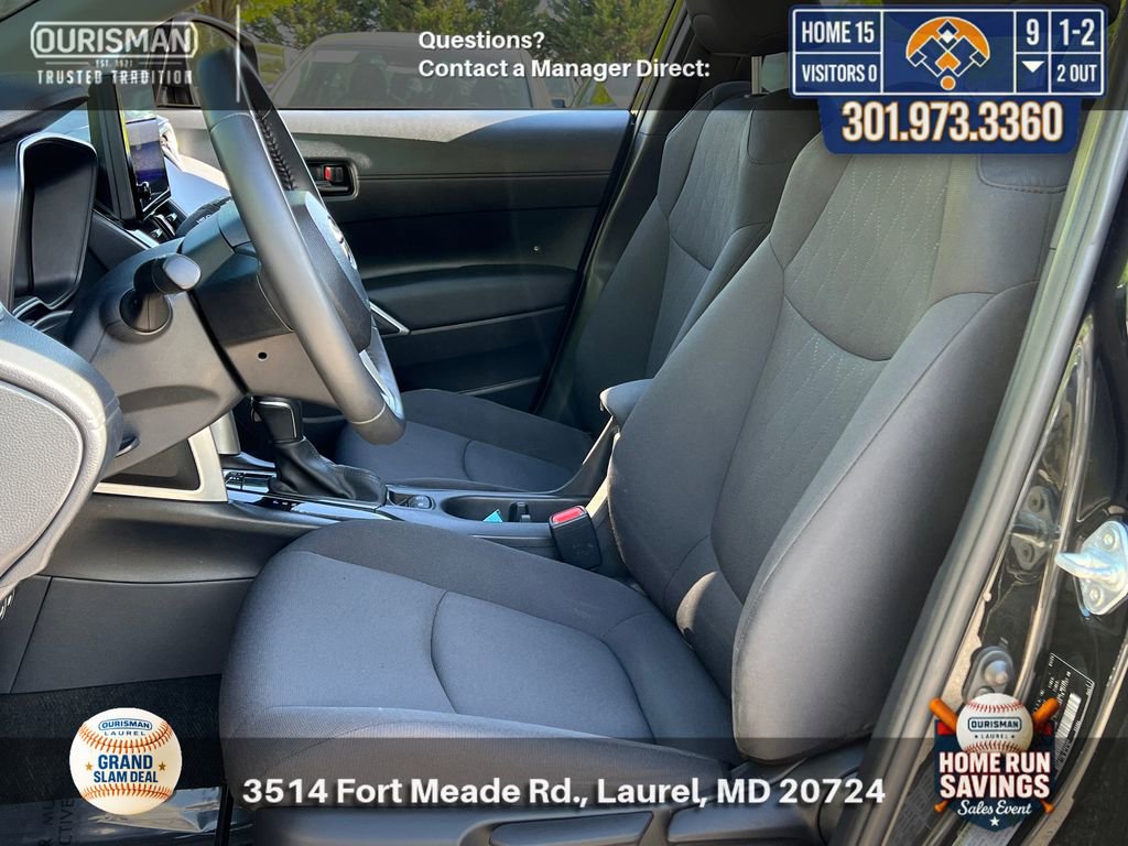Used 2024 Toyota Corolla Cross LE AWD/4WD image 5