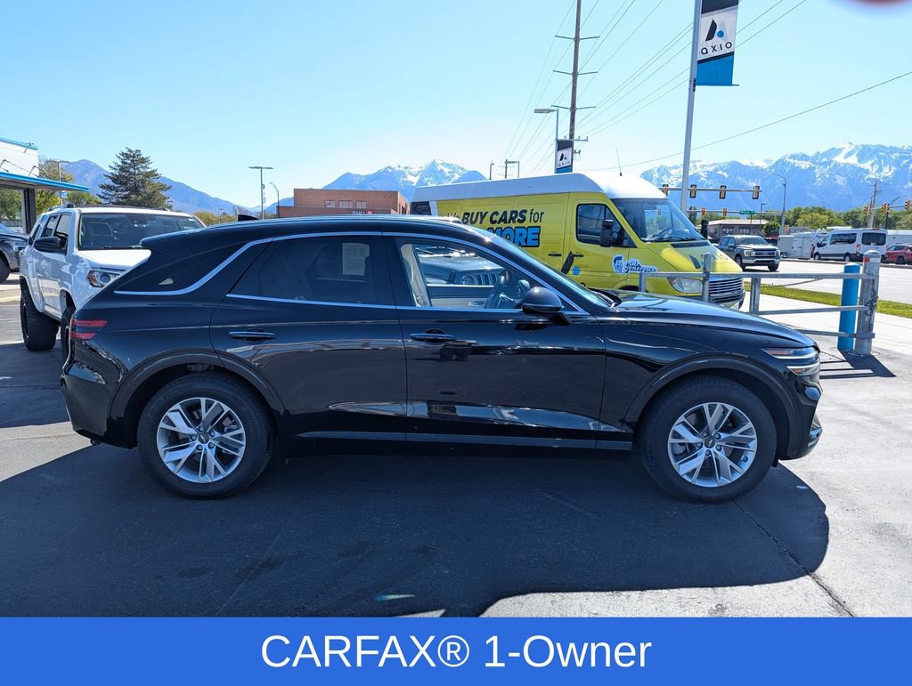 Used 2022 Genesis GV70 2.5T AWD/4WD image 2