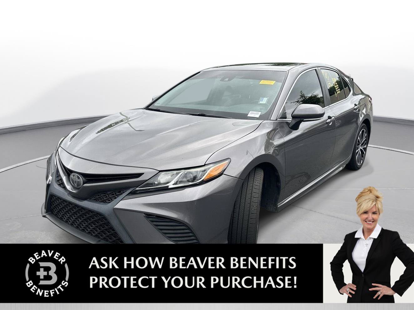 Used 2018 Toyota Camry SE w/ Audio Package FWD image 1