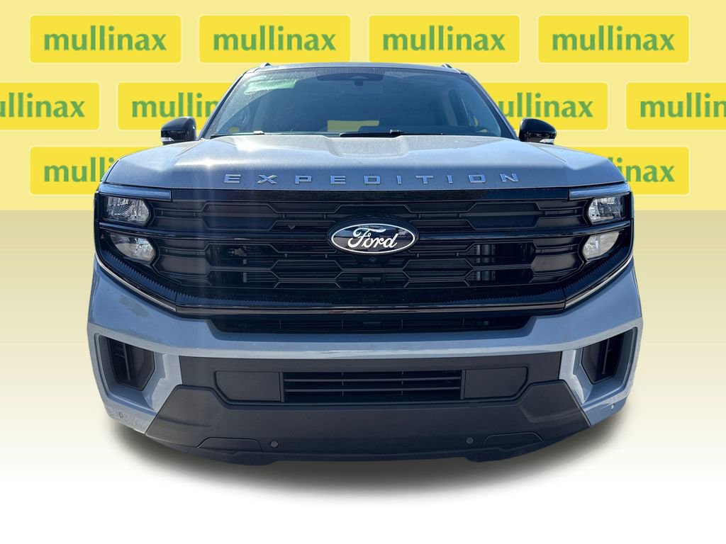 New 2025 Ford Expedition Max Active image 13