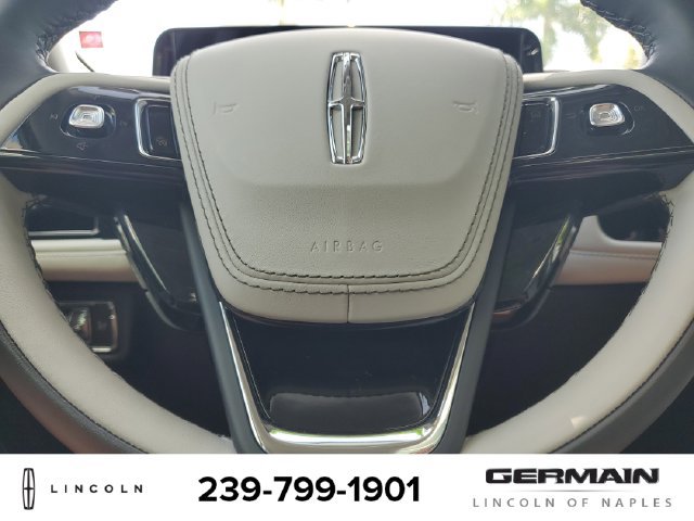 New 2026 Lincoln Aviator AWD image 21