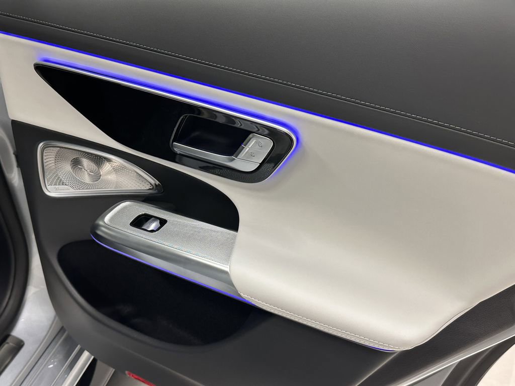 New 2026 Mercedes-Benz E 53 AMG e 4MATIC Sedan image 21