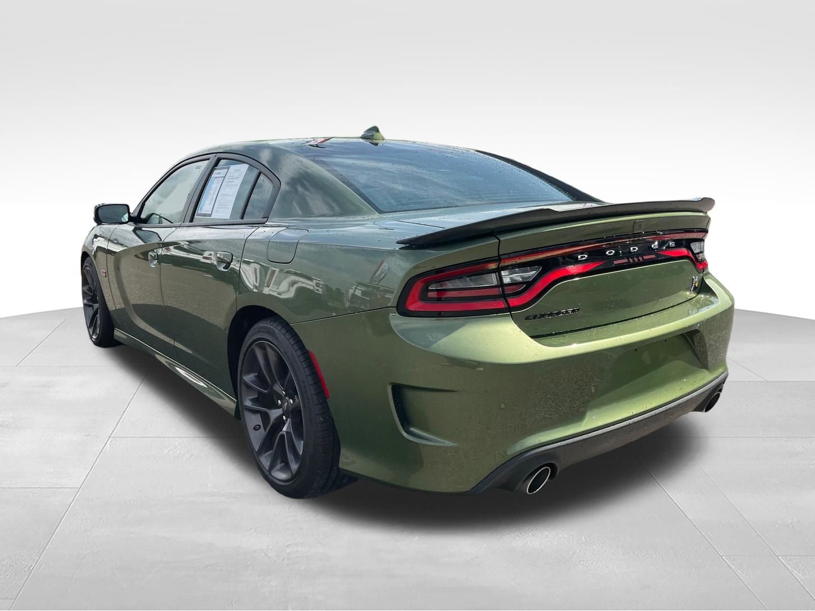 Used 2022 Dodge Charger Scat Pack RWD image 7