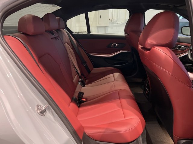 Used 2024 BMW 330i xDrive Sedan w/ M Sport Package image 33