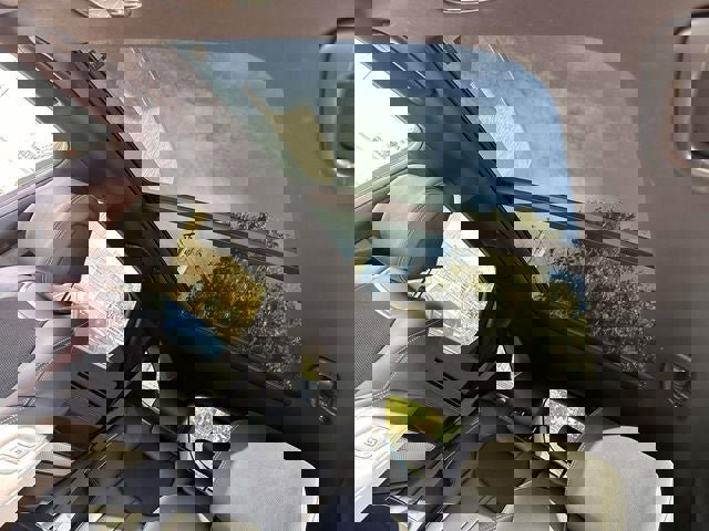 Used 2025 Genesis GV70 3.5T Sport image 18