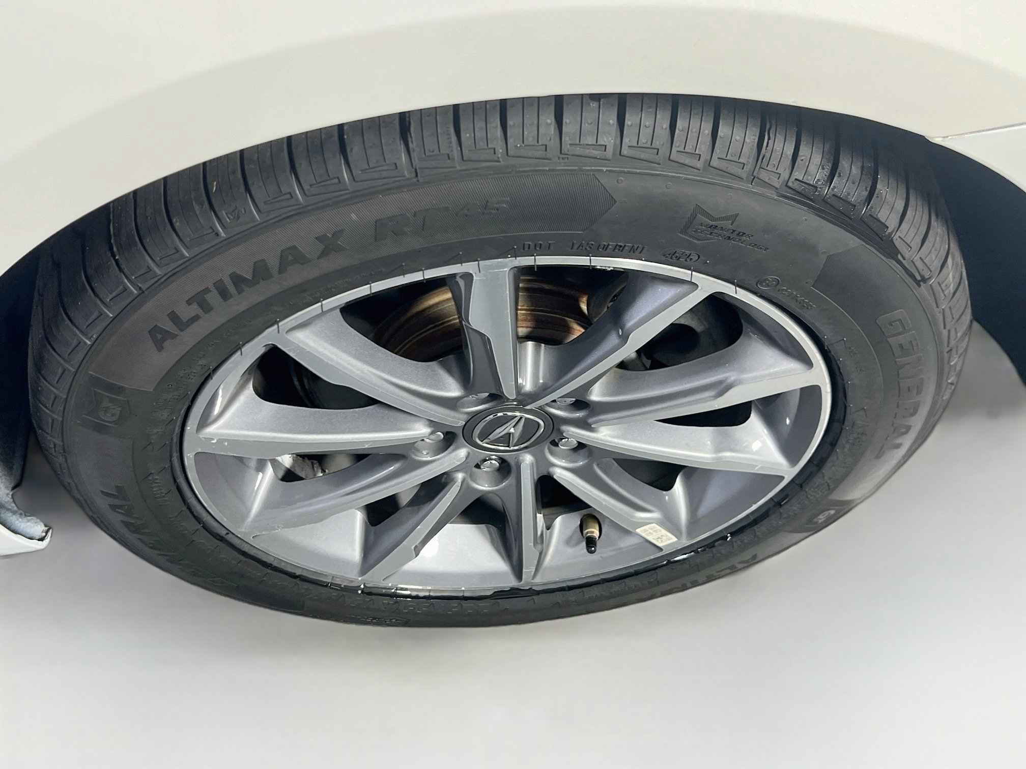 Used 2018 Acura TLX w/ Technology Package FWD image 29