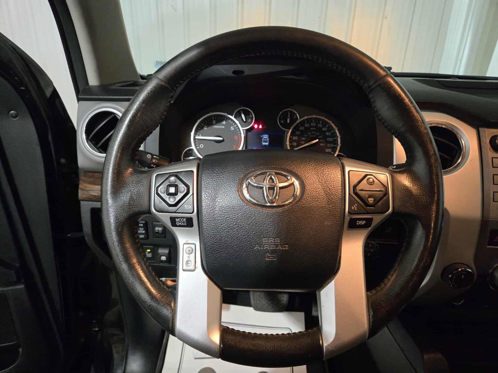 Used 2014 Toyota Tundra Limited w/ Limited Premium Package image 23