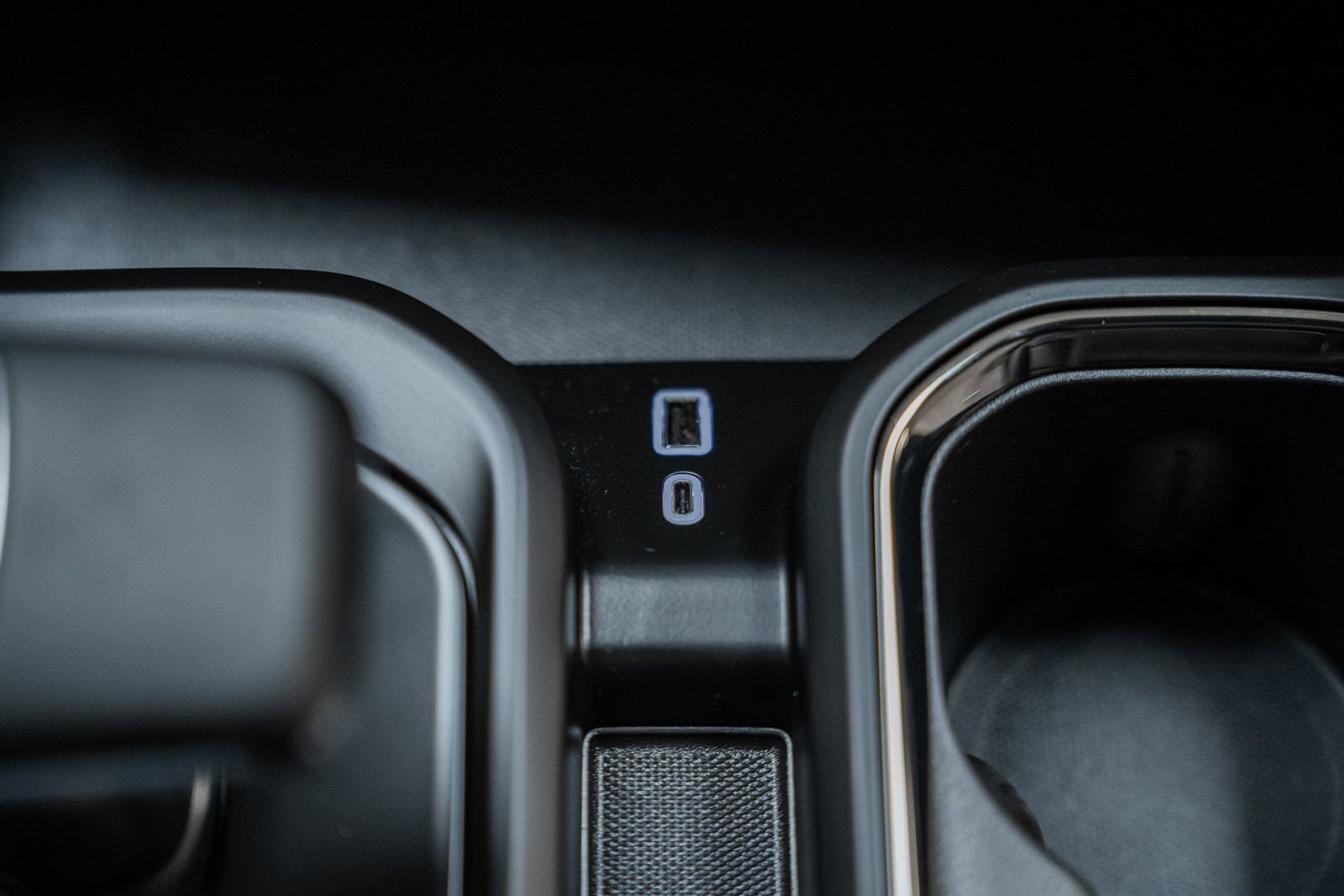 Used 2023 GMC Sierra 1500 AT4X image 33