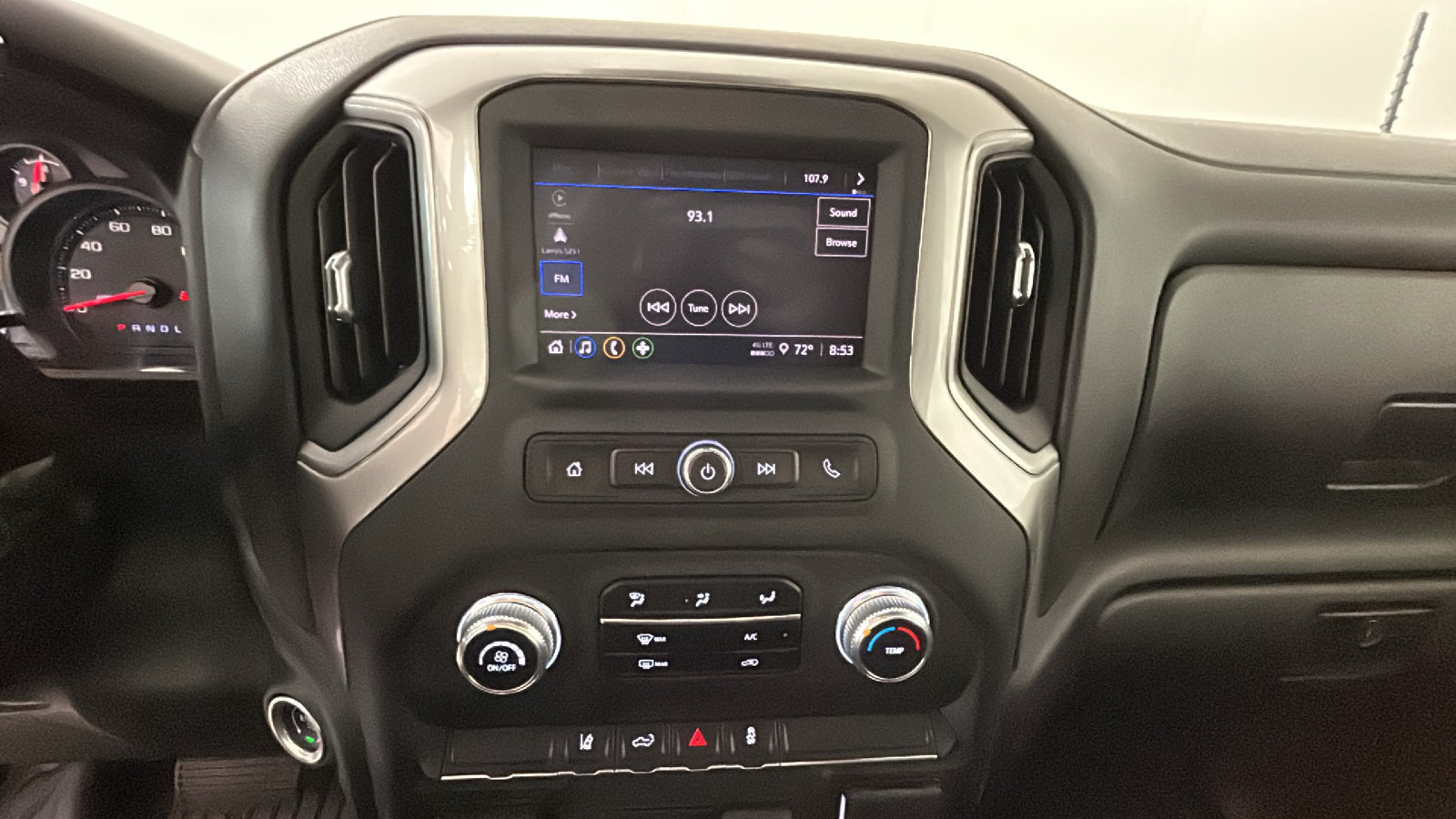 Used 2024 GMC Sierra 2500 Pro w/ Convenience Package AWD/4WD image 26