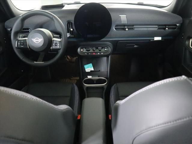 New 2026 MINI Cooper 4-Door Hardtop image 9