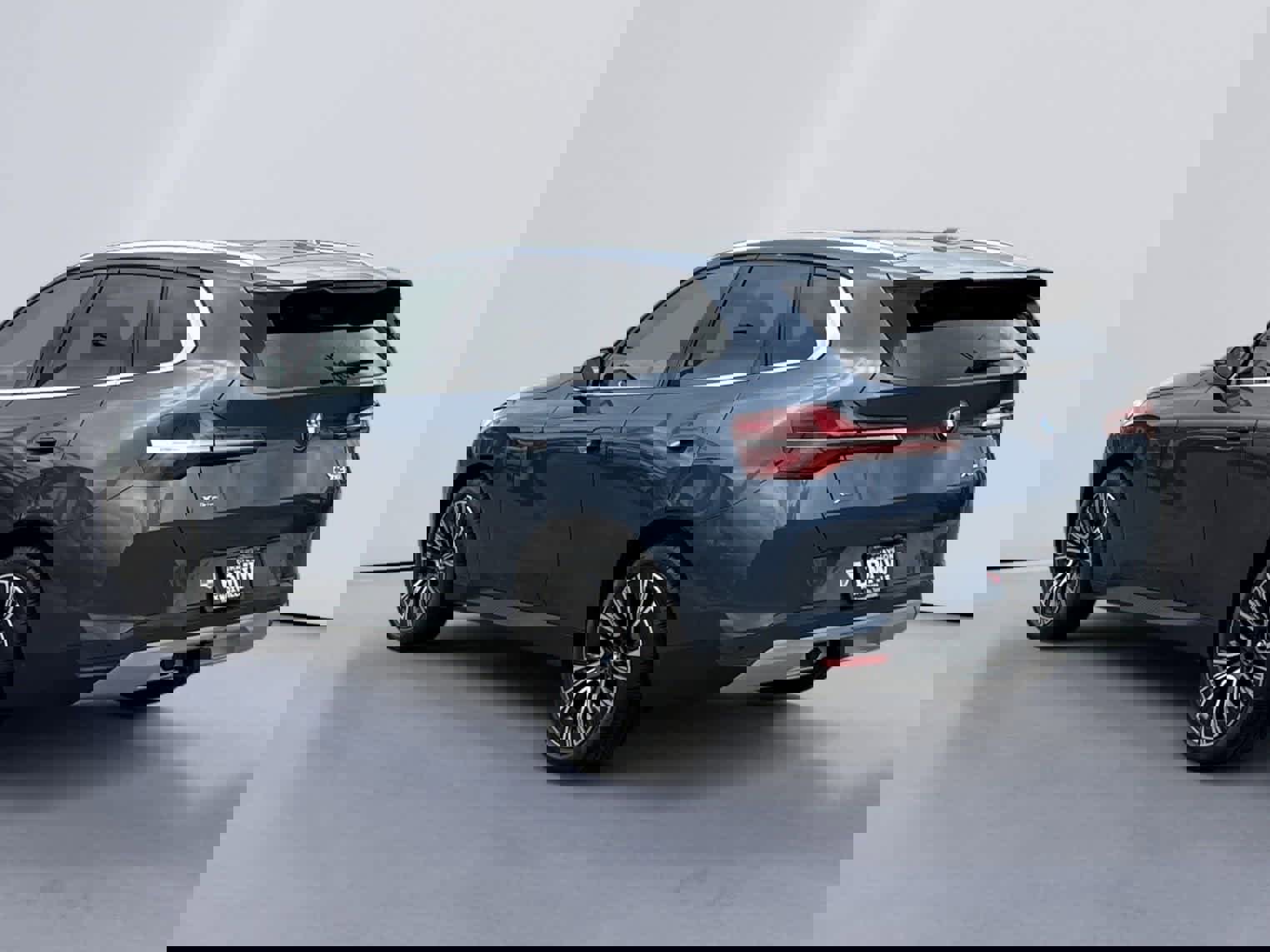 New 2025 BMW X3 xDrive30i w/ Premium Package image 5