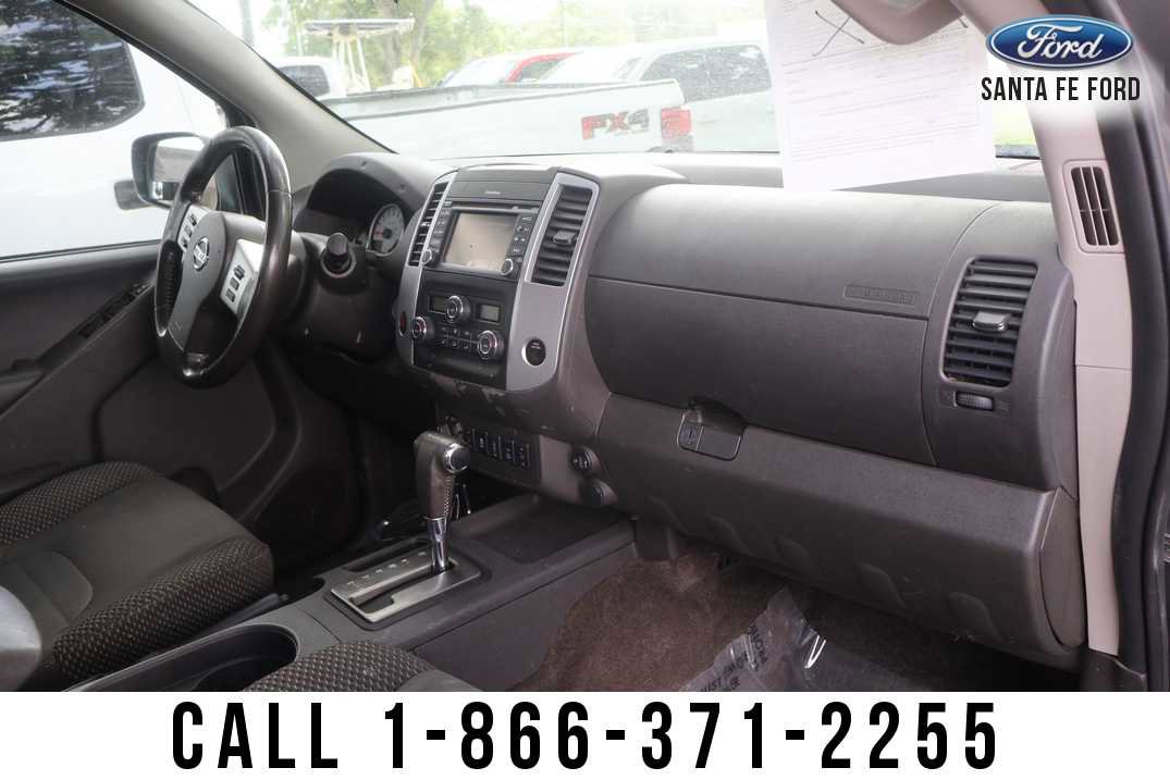 Used 2018 Nissan Frontier PRO-4X AWD/4WD image 26