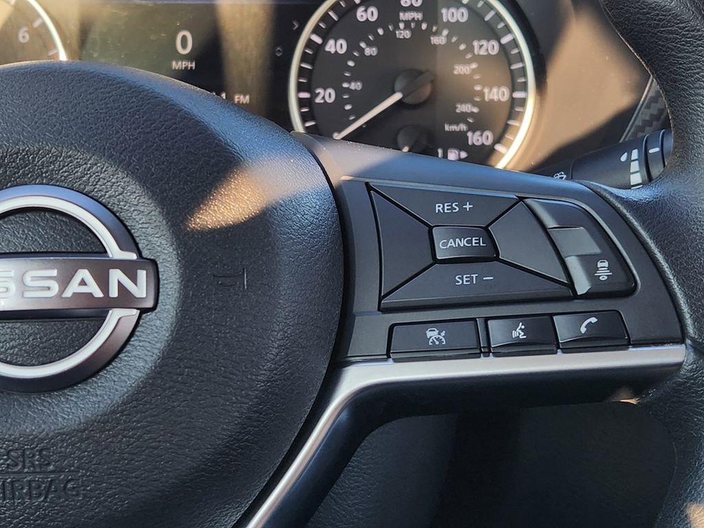 Used 2024 Nissan Sentra SV image 29