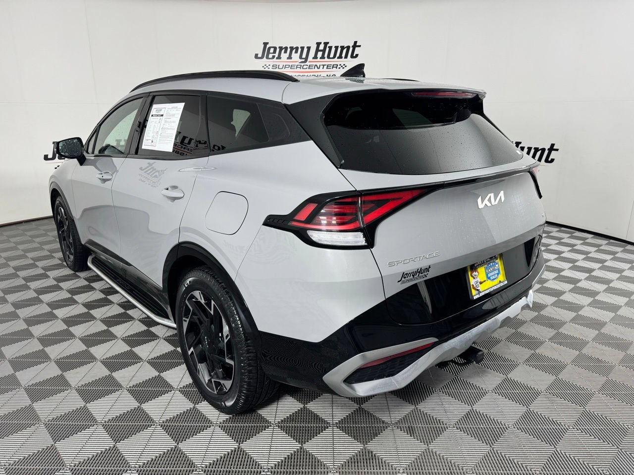 Used 2024 Kia Sportage SX AWD/4WD image 9