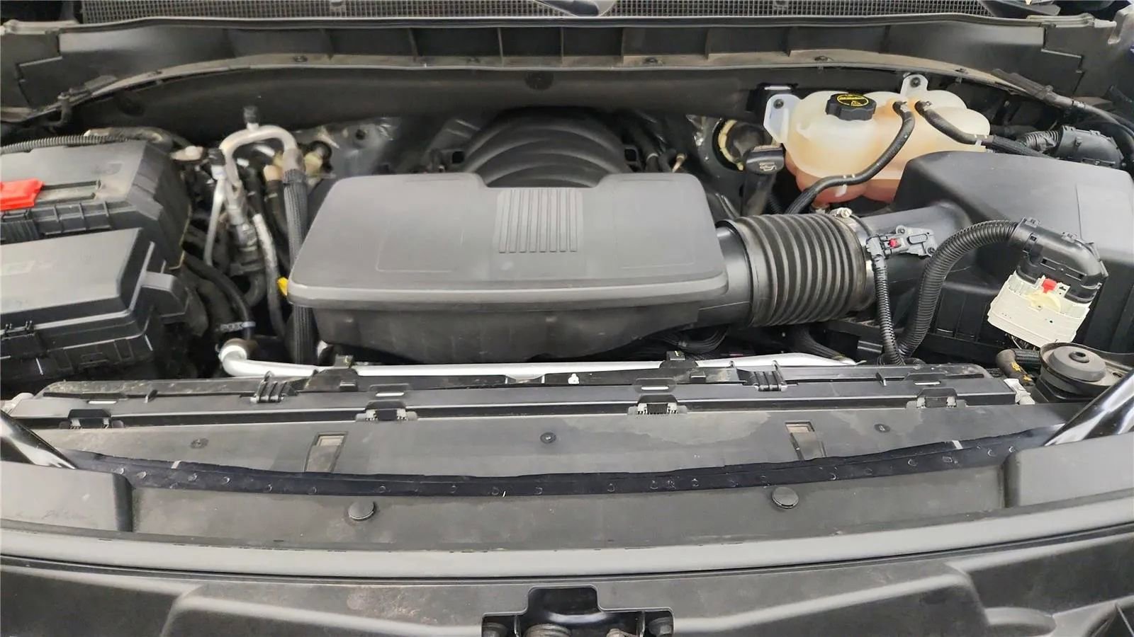 Used 2024 Chevrolet Tahoe LT image 20