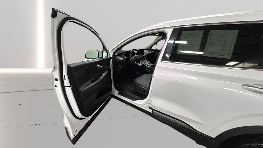 Used 2023 Hyundai Santa Fe SEL image 13