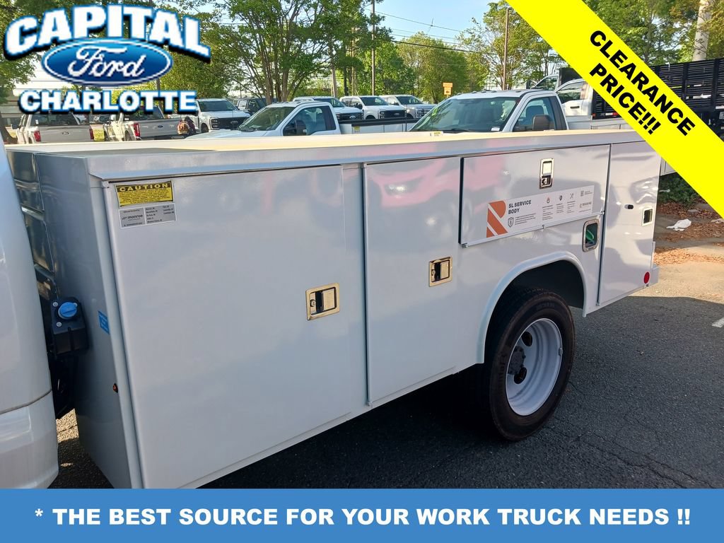 New 2024 Ford F450 XL w/ XL Chrome Package RWD image 11