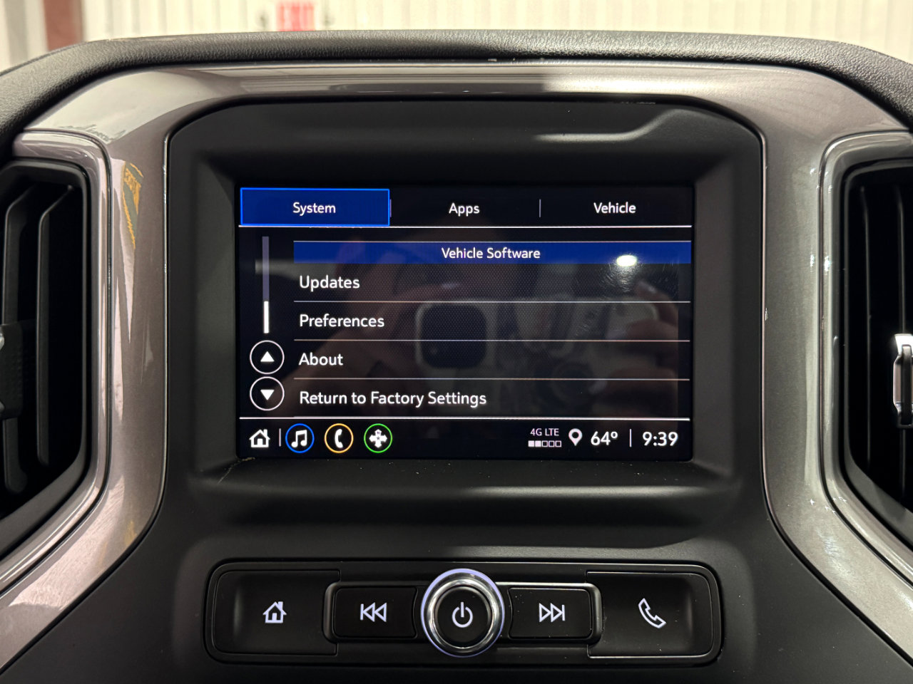 Used 2024 GMC Sierra 3500 Pro w/ 1SA Pro Safety Plus Package image 25