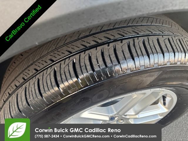 Used 2025 Ford Explorer Active AWD/4WD image 37