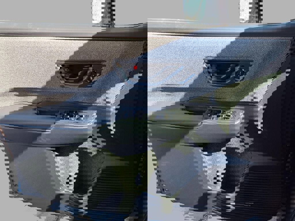 New 2026 Subaru Outback Limited XT image 12