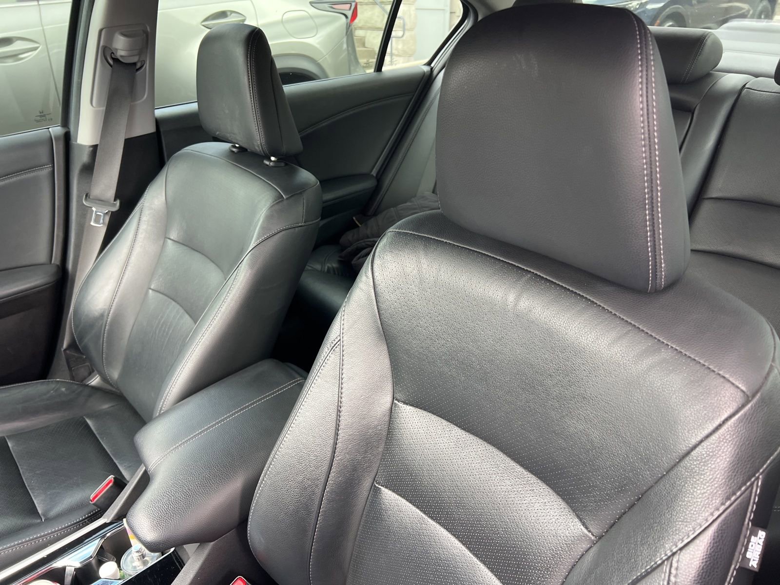 Used 2016 Honda Accord EX-L image 7