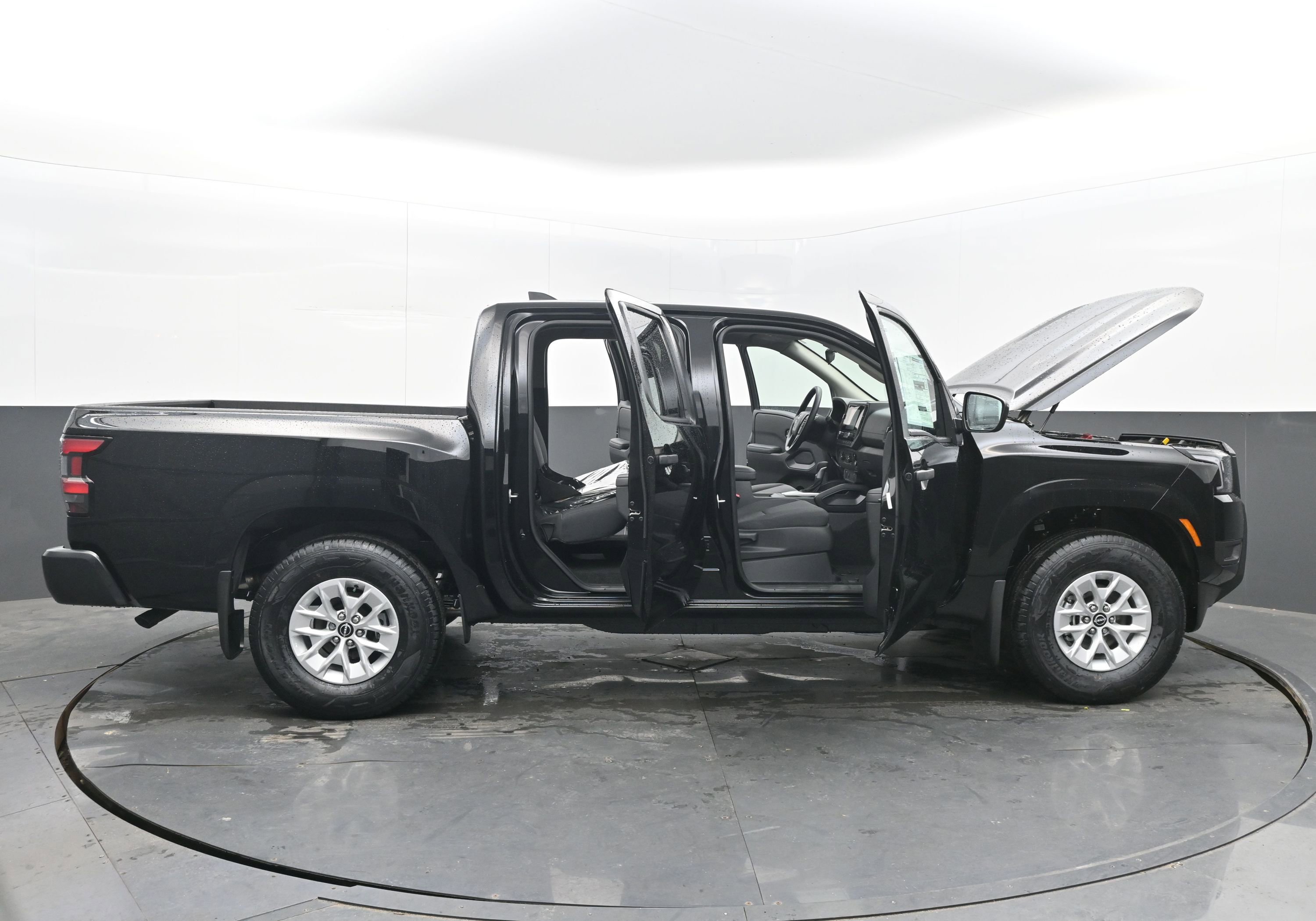 New 2026 Nissan Frontier S w/ Tow Package image 44