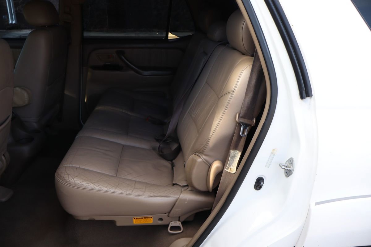 Used 2003 Toyota Sequoia Limited image 20