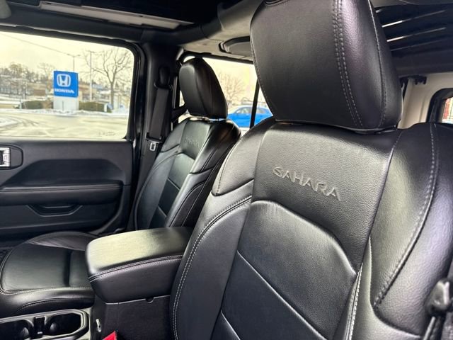 Used 2019 Jeep Wrangler Unlimited Sahara image 11