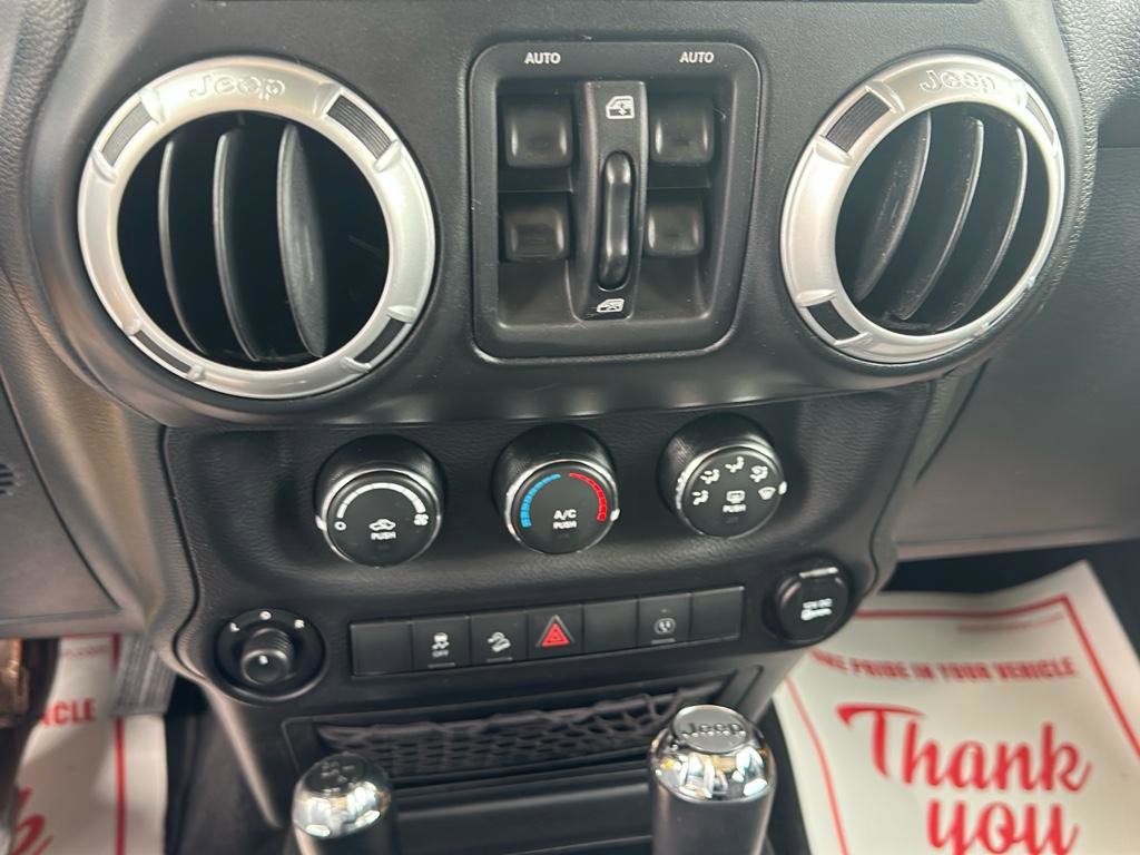 Used 2015 Jeep Wrangler Unlimited Sahara w/ Dual Top Group image 14