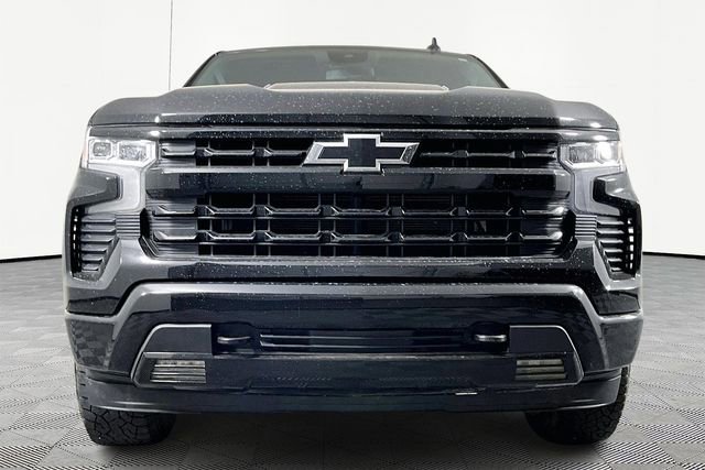 Used 2022 Chevrolet Silverado 1500 RST AWD/4WD image 2