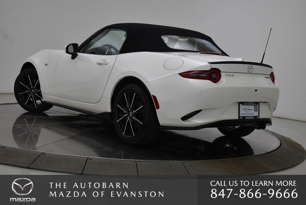 New 2025 MAZDA MX-5 Miata Grand Touring w/ Appearance Package image 6