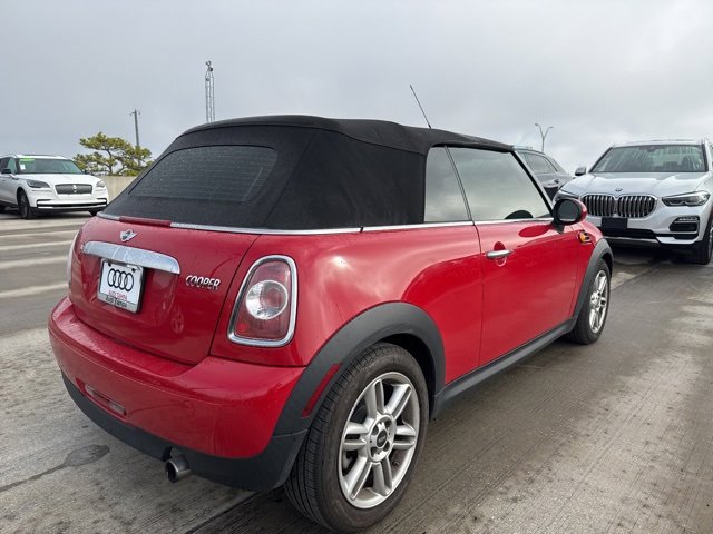 Used 2015 MINI Cooper Convertible image 3