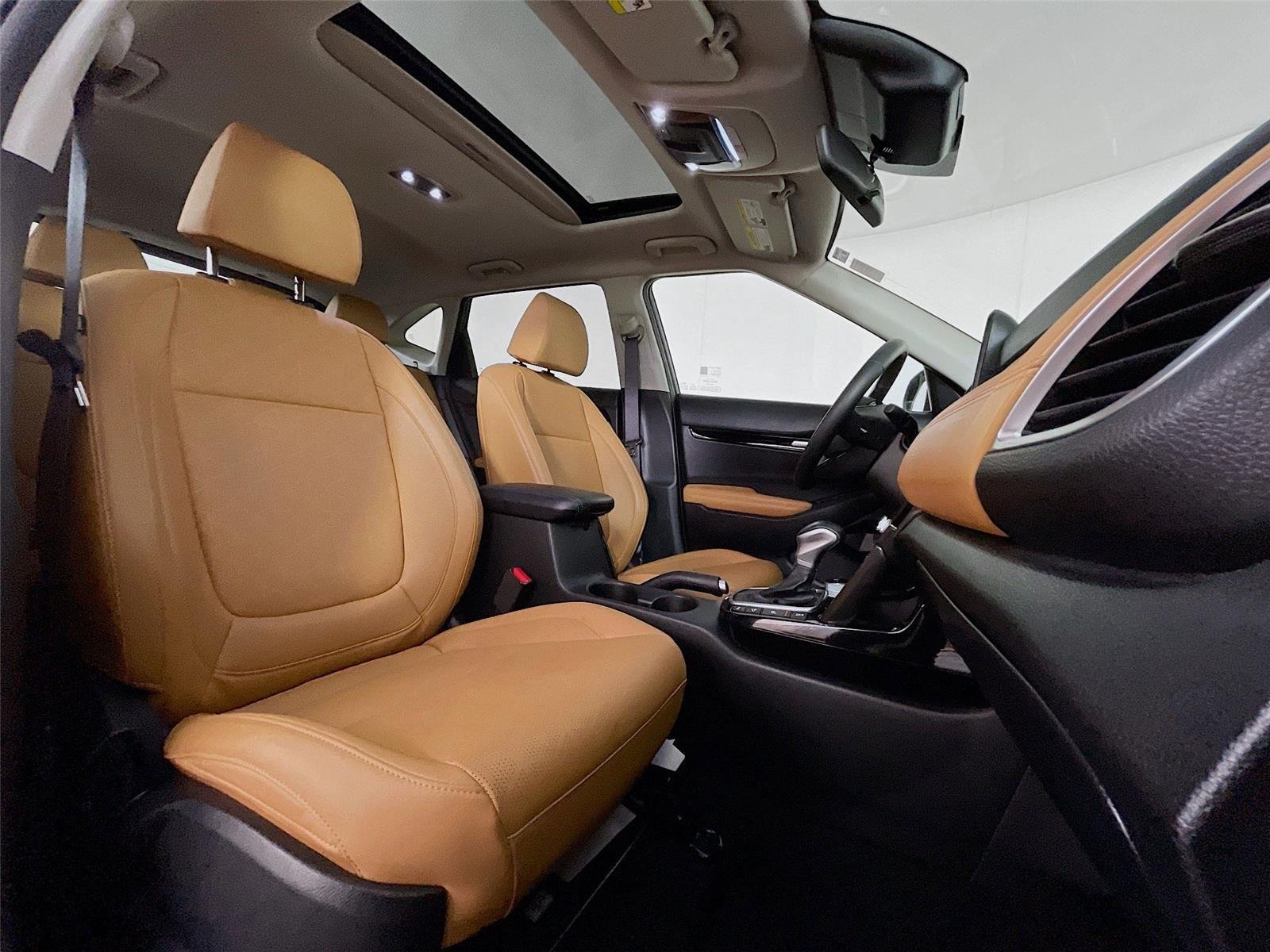 Certified 2025 Kia Seltos EX w/ EX Sunroof Package AWD/4WD image 32