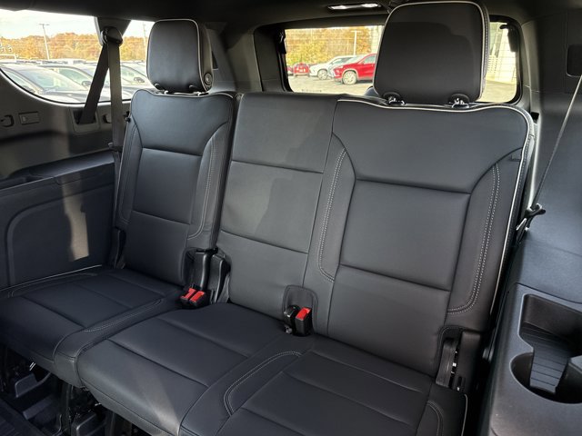 New 2026 GMC Yukon XL Elevation w/ LPO, Floor Liner Package image 7