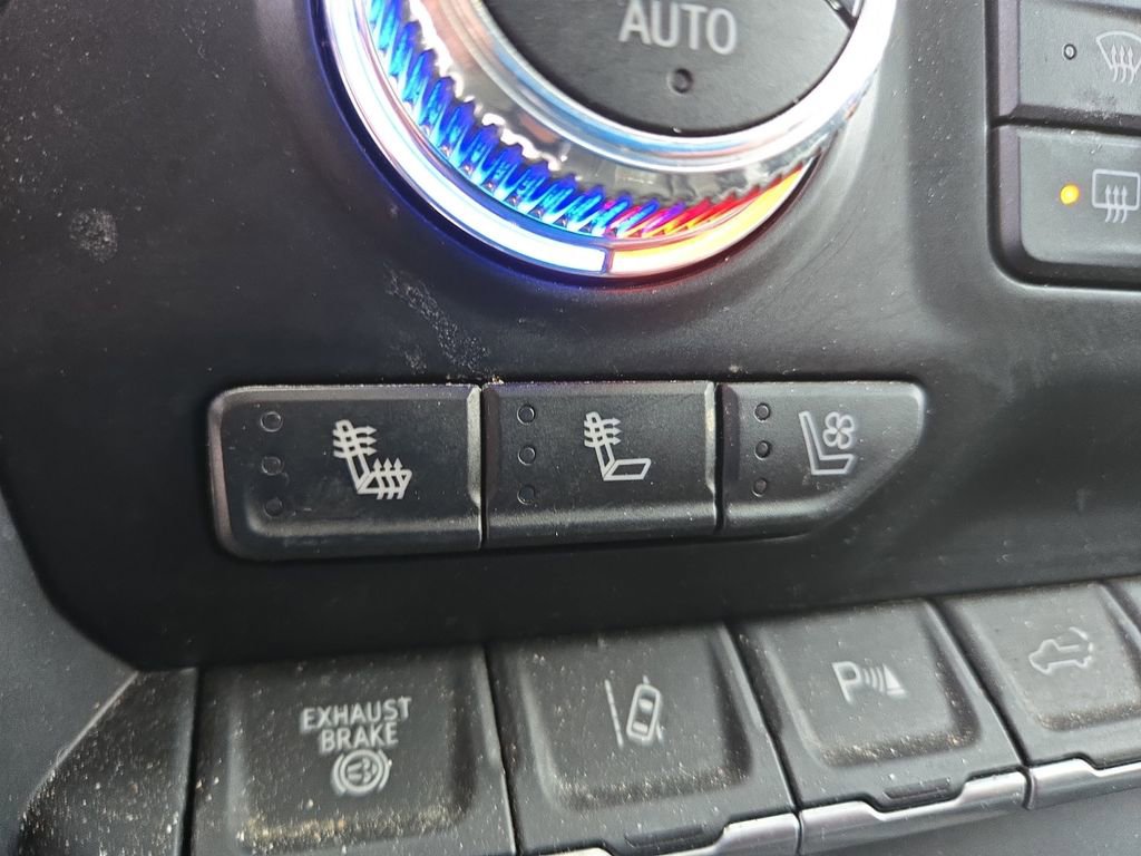 Used 2023 GMC Sierra 2500 Denali w/ Technology Package image 26