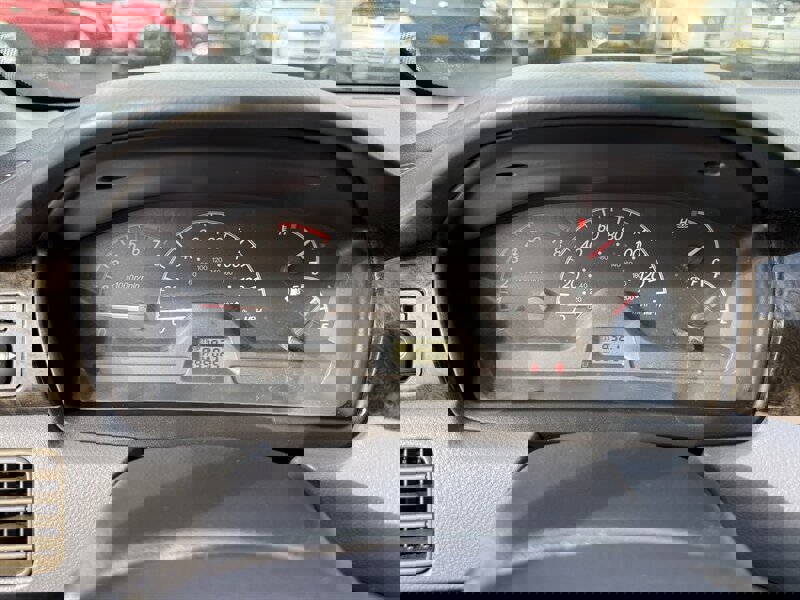 Used 2002 Mitsubishi Lancer ES image 17