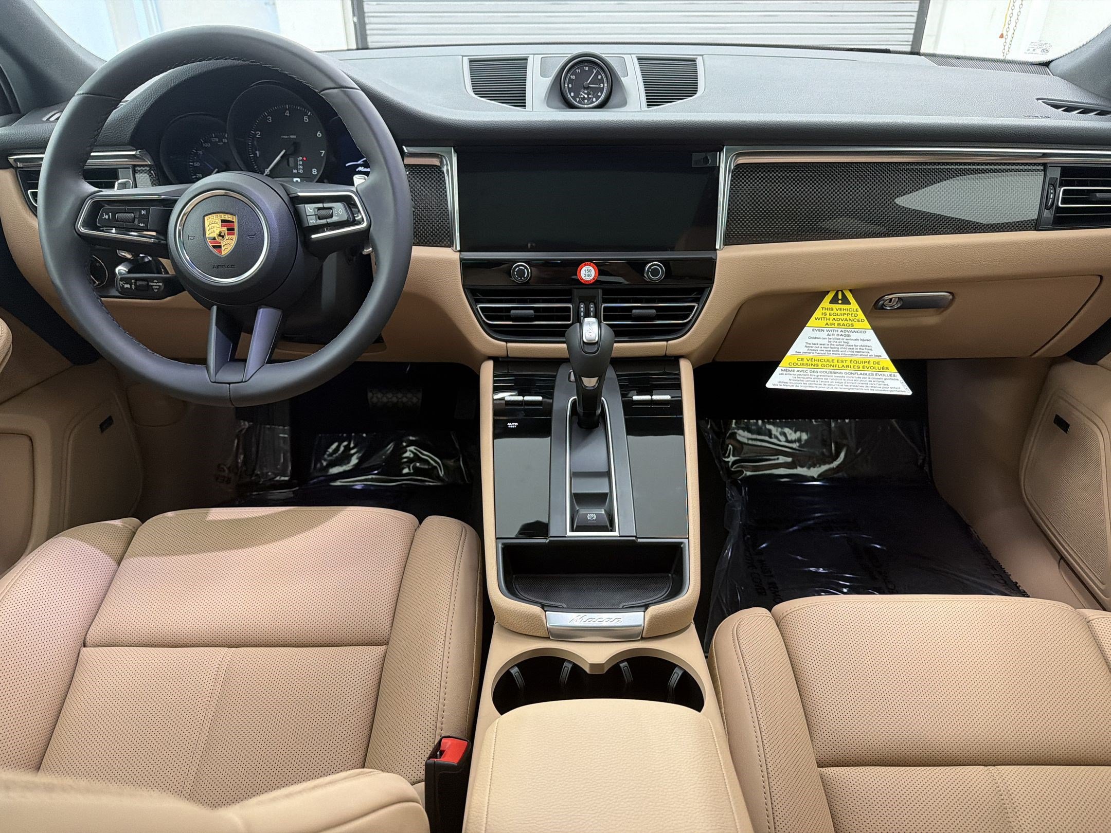 New 2026 Porsche Macan AWD/4WD image 15