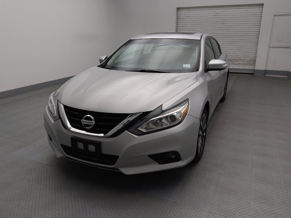 Used 2017 Nissan Altima 2.5 SL FWD image 15