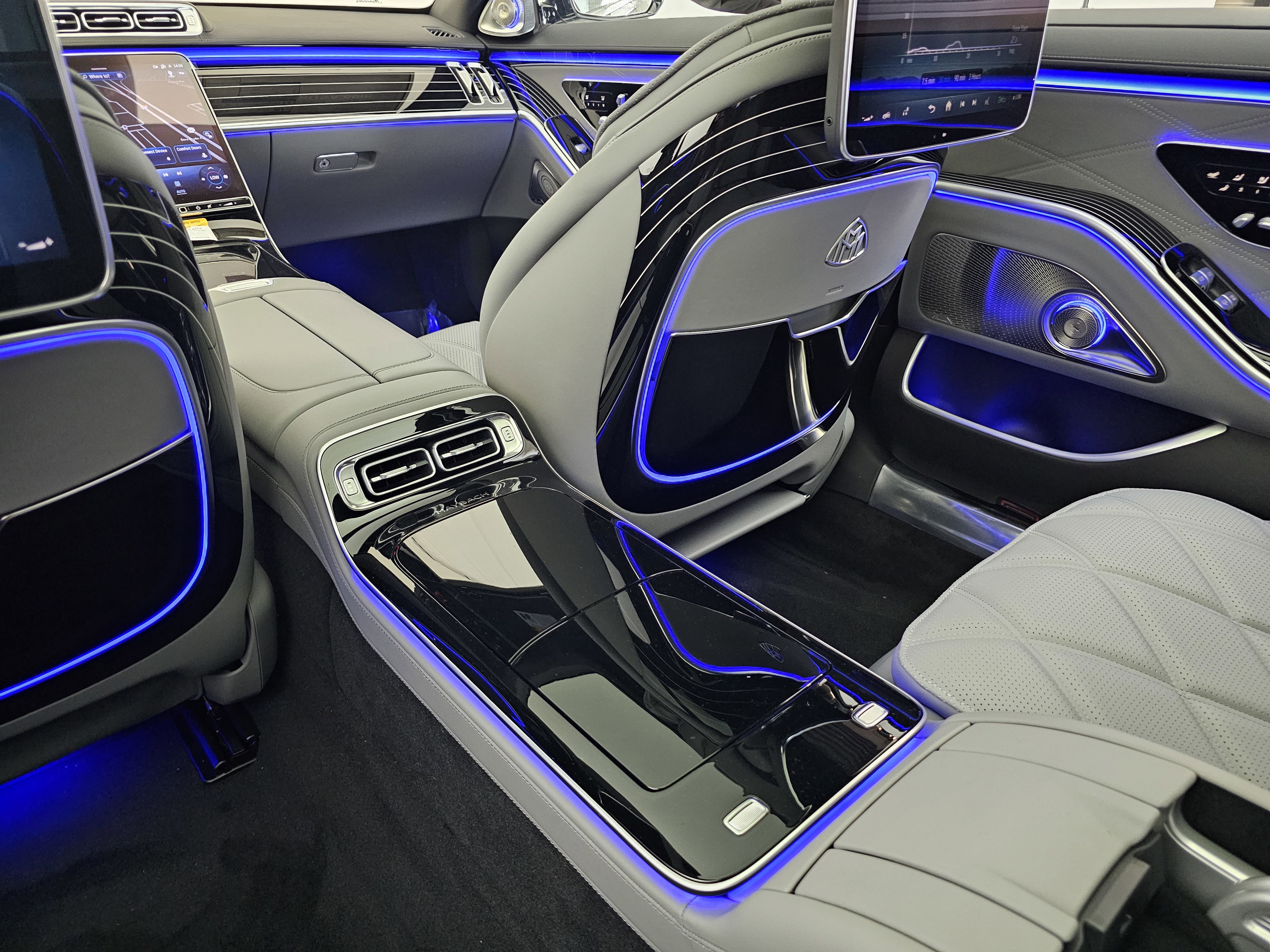 New 2026 Mercedes-Benz Maybach S 680 4MATIC image 20