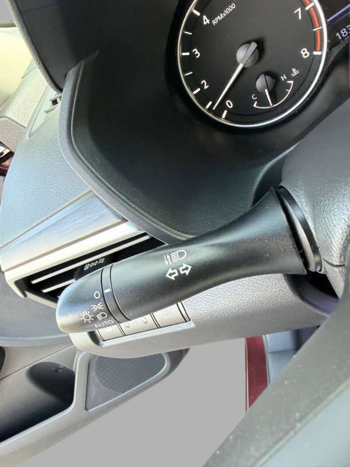 Used 2025 Nissan Altima 2.5 SV image 20