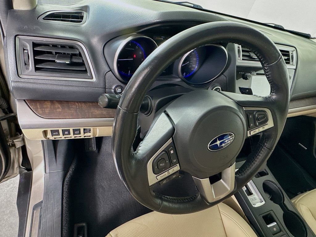 Used 2016 Subaru Outback 2.5i Limited image 11