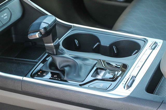 Used 2025 Kia Carnival SX image 21