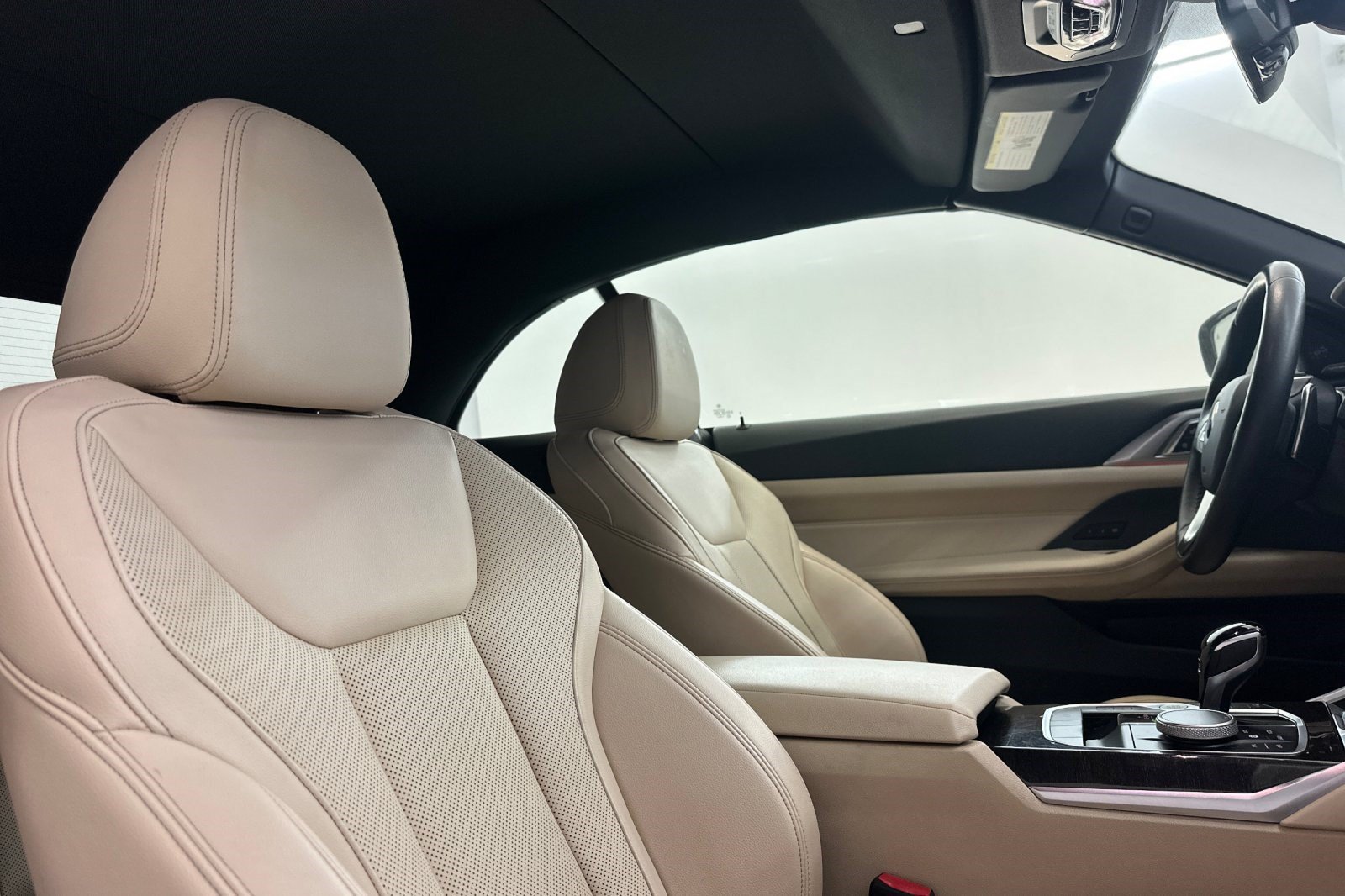 Used 2023 BMW 430i Convertible w/ Premium Package RWD image 35