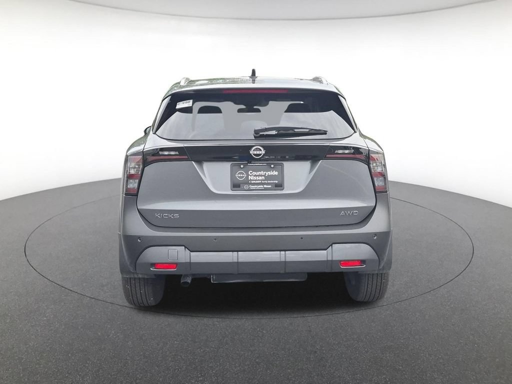 Used 2026 Nissan Kicks SV AWD/4WD image 6