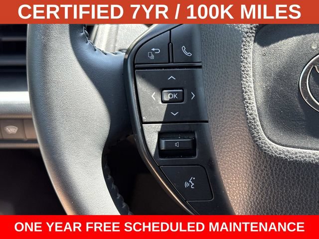 Used 2025 Toyota Prius LE FWD image 24